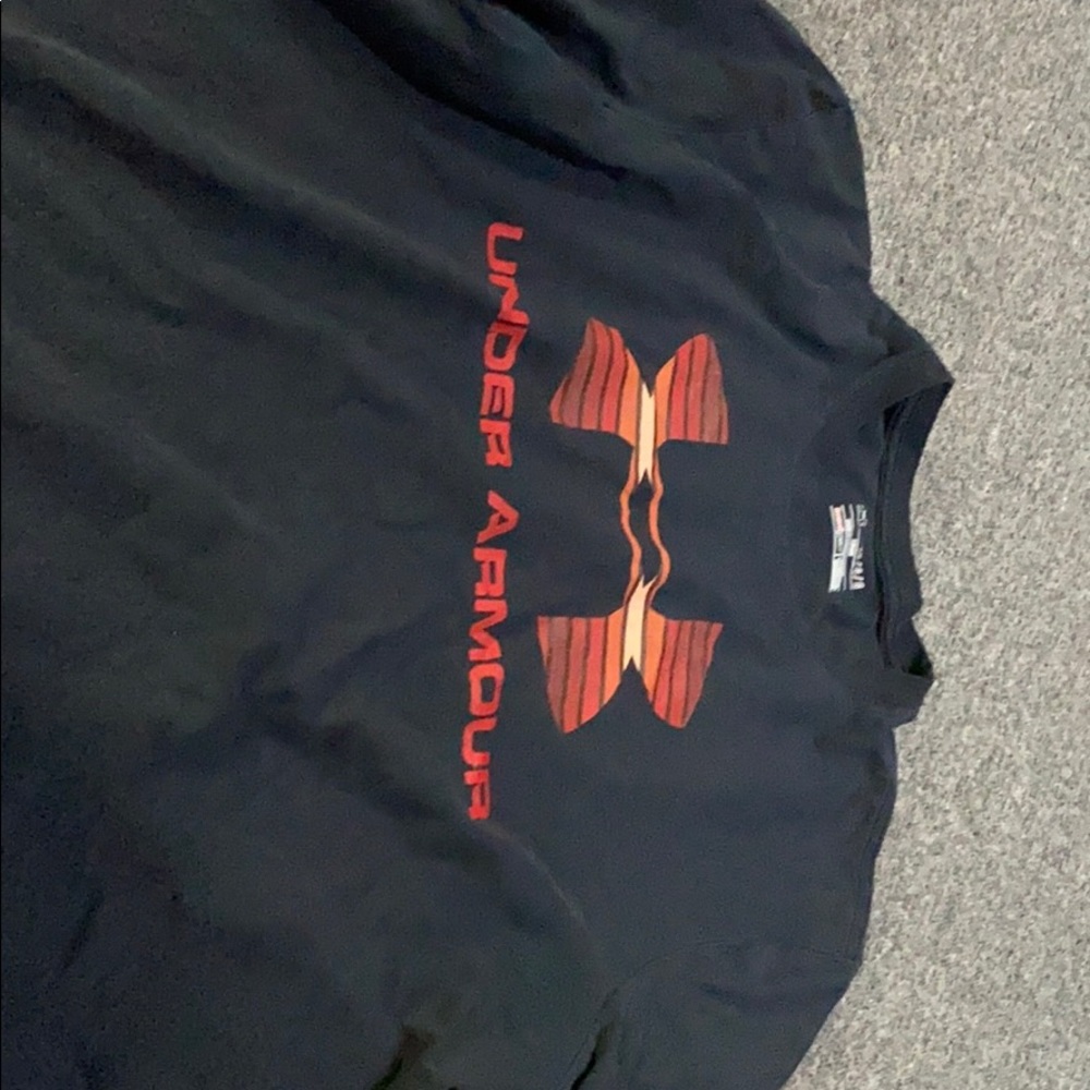 Under Armour black cotton tee